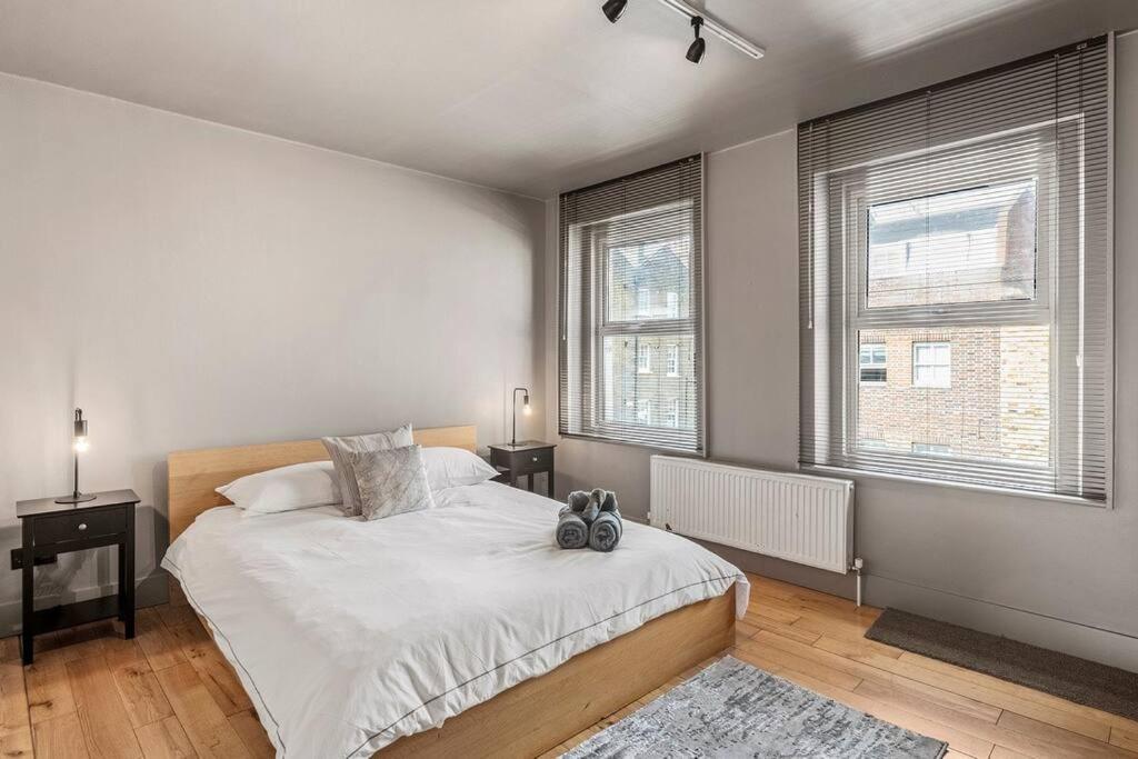 Spacious Home On Chapel Market Londen Buitenkant foto